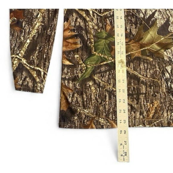 Russell Outdoors Men's Long Sleeve T-Shirt Small Mossy Oak Camo Hunter - Picture 3 of 8